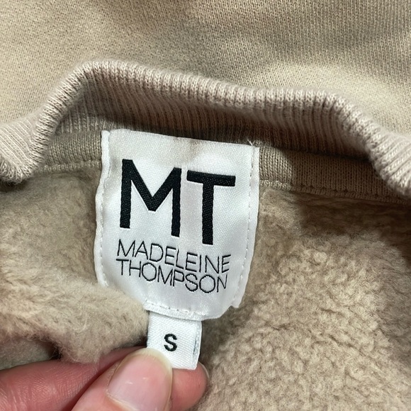 Madeleine Thompson Taupe Puff Sleeve Crewneck Classic Sweatshirt - Picture 4 of 9